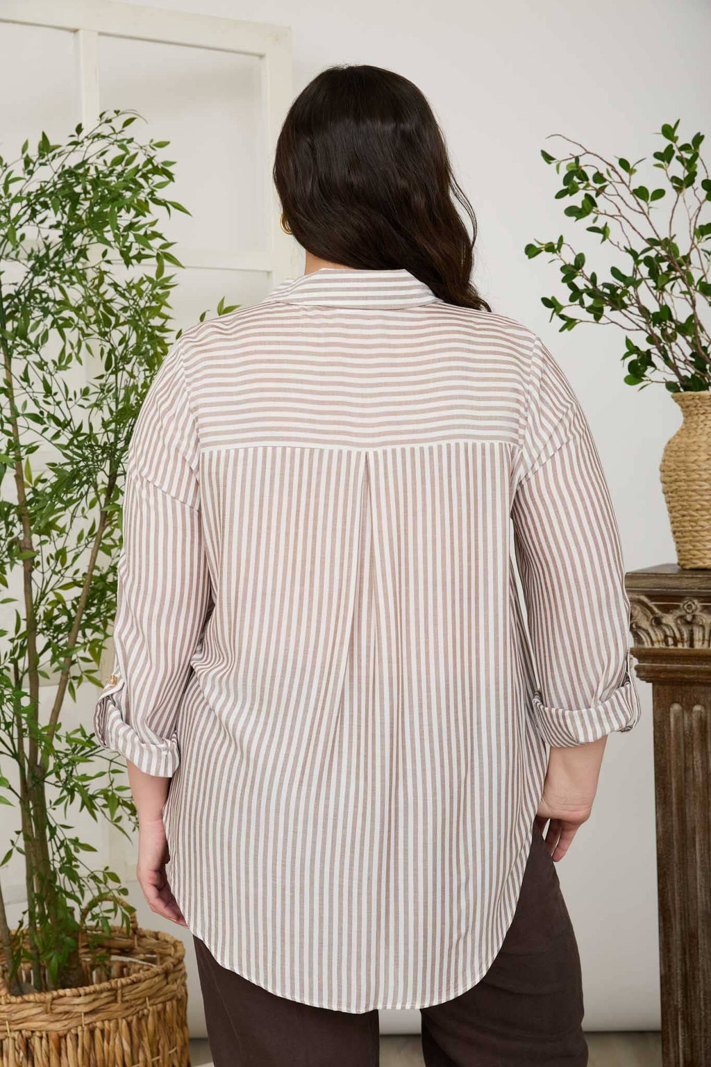 PLUS STRIPE COLLARED BUTTON DOWN LIGHTWEIGHT SHIRT : BLACK