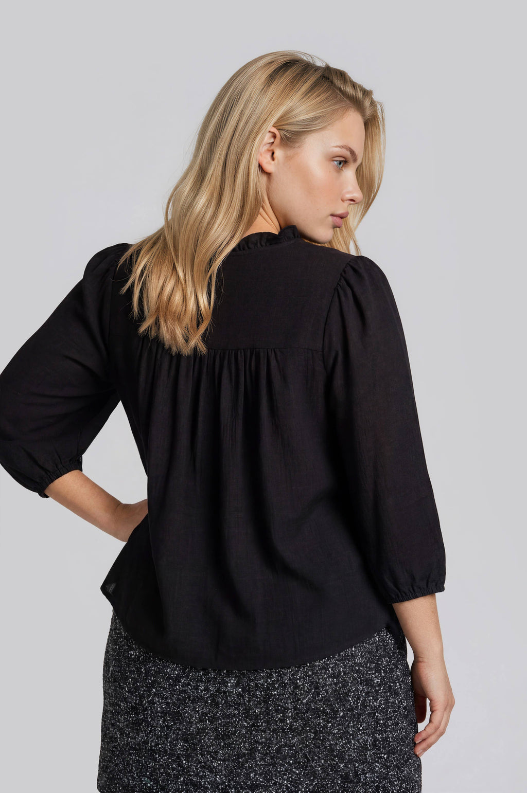 PLUS 3/4 SLEEVE RUFFLE TRIM PINTUCK DETAIL BLOUSE: BLACK