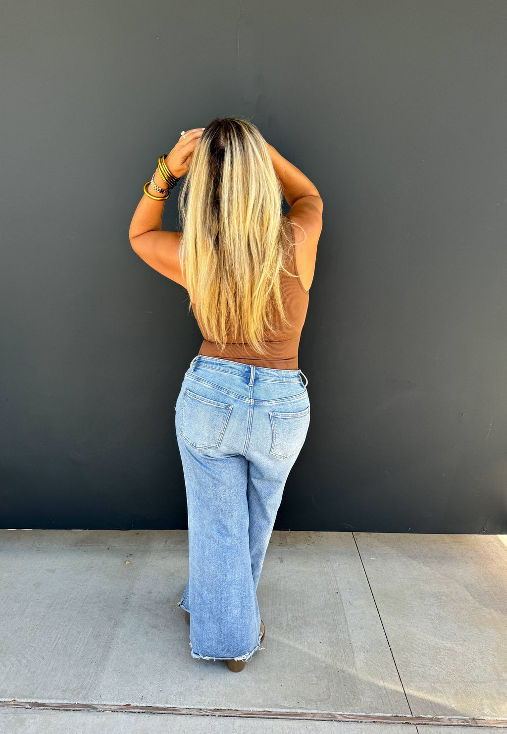 DREW DISTRESSED DAD JEANS: 11