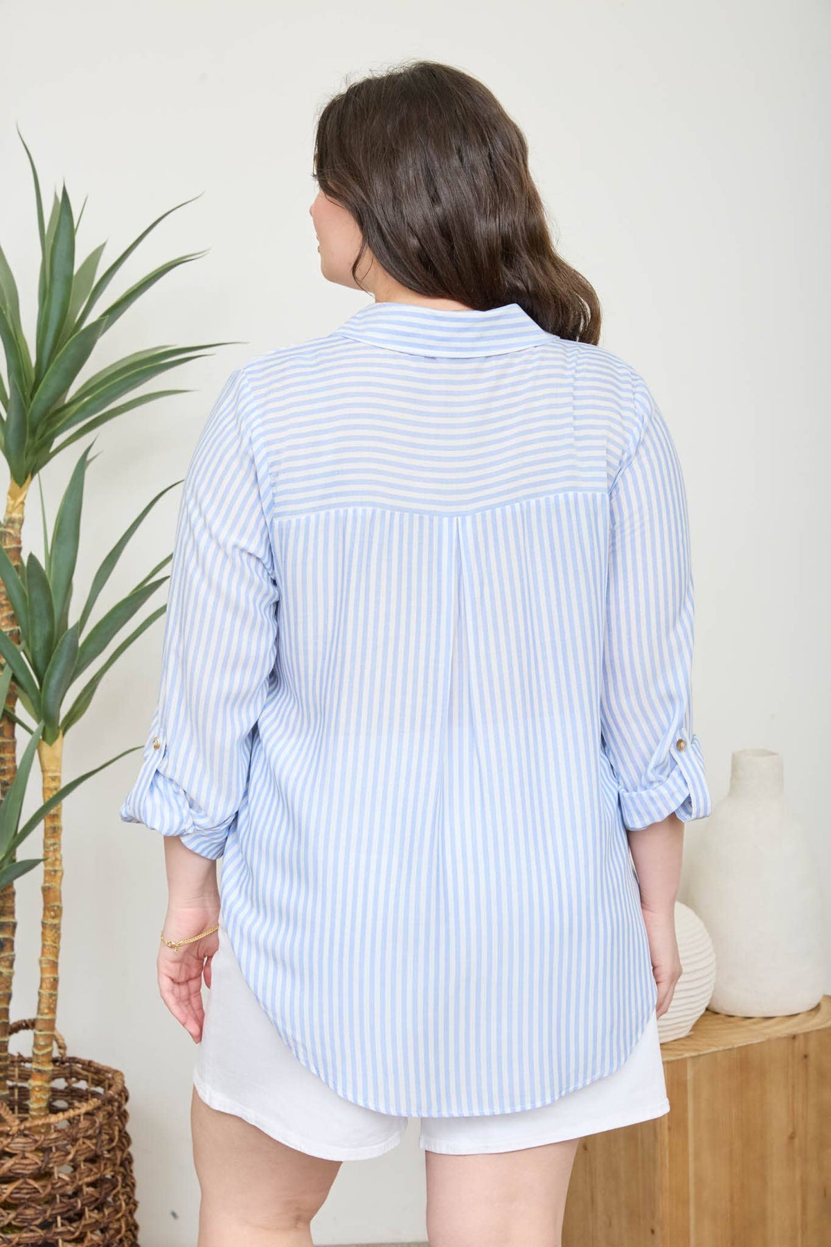 PLUS STRIPE COLLARED BUTTON DOWN LIGHTWEIGHT SHIRT : BLACK
